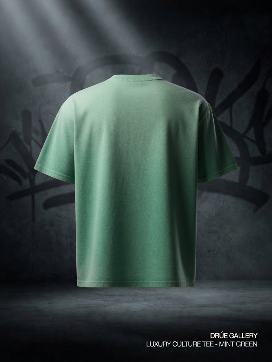 Drúe Gallery Global Graphic Tee